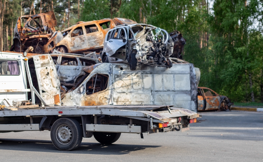 Hidden Treasures in Scrap Cars: From Rusty Heaps to Rich Finds