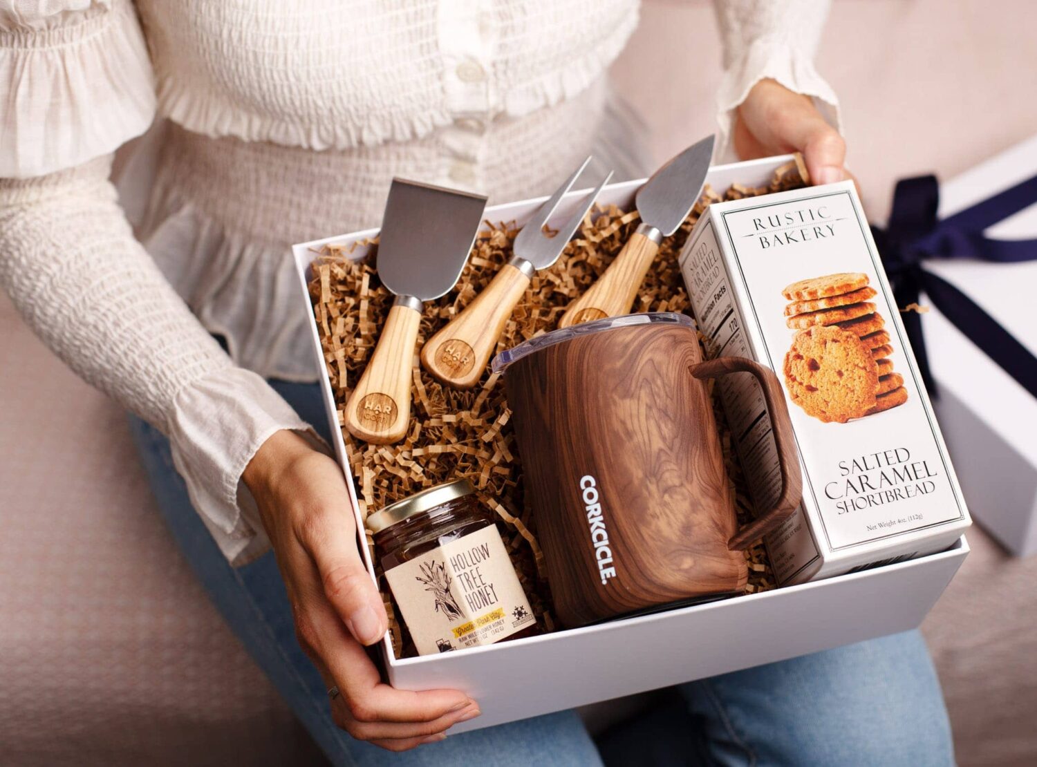 What Are the Best Corporate Gifts for Clients in 2025?