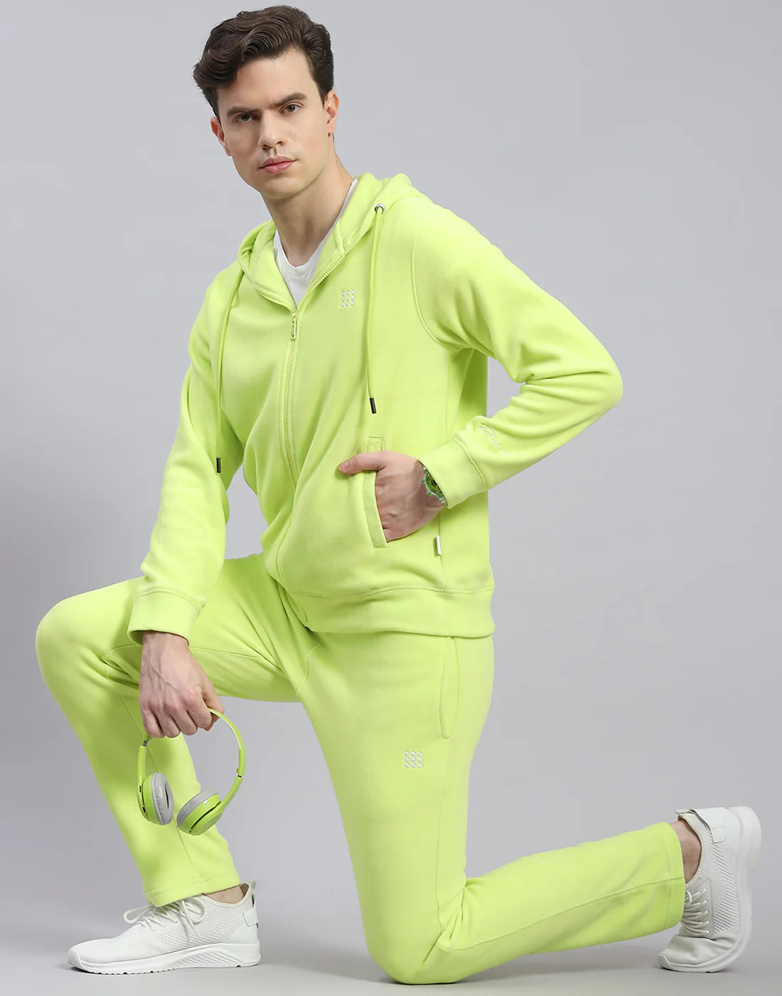 Sports Tracksuit for Men: The Perfect Blend of Style and Performance