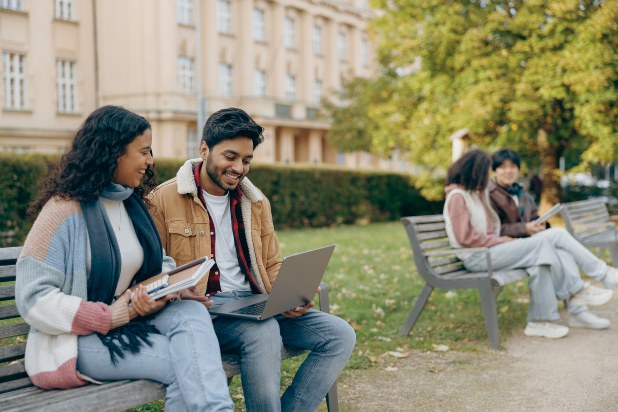 Business Diploma for Global Students – Career Path